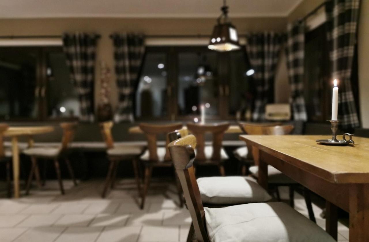 Bed and Breakfast Zum G'Leut Thiersheim Exterior foto